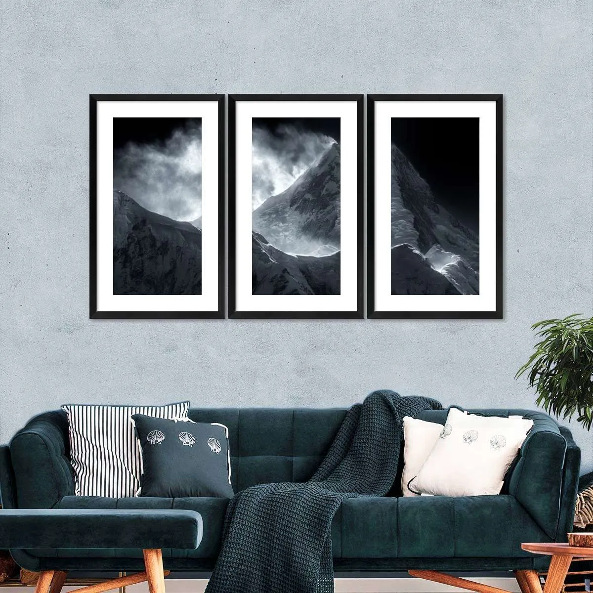 7556 Meters Wall Art