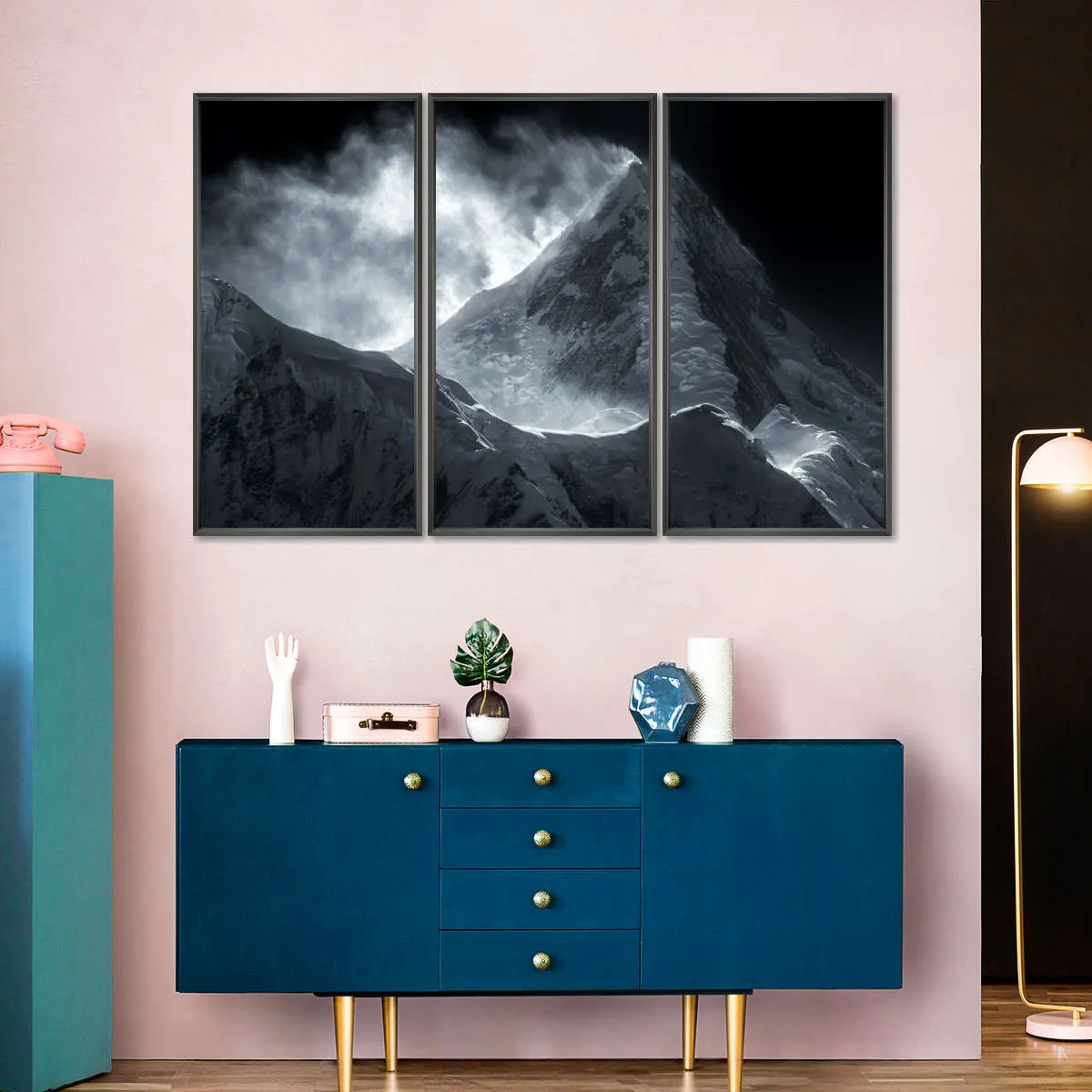 7556 Meters Wall Art