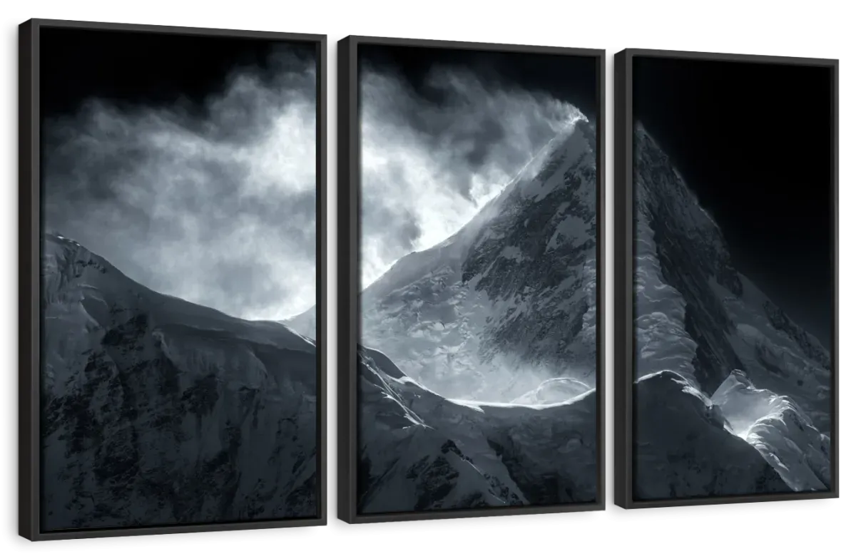 7556 Meters Wall Art