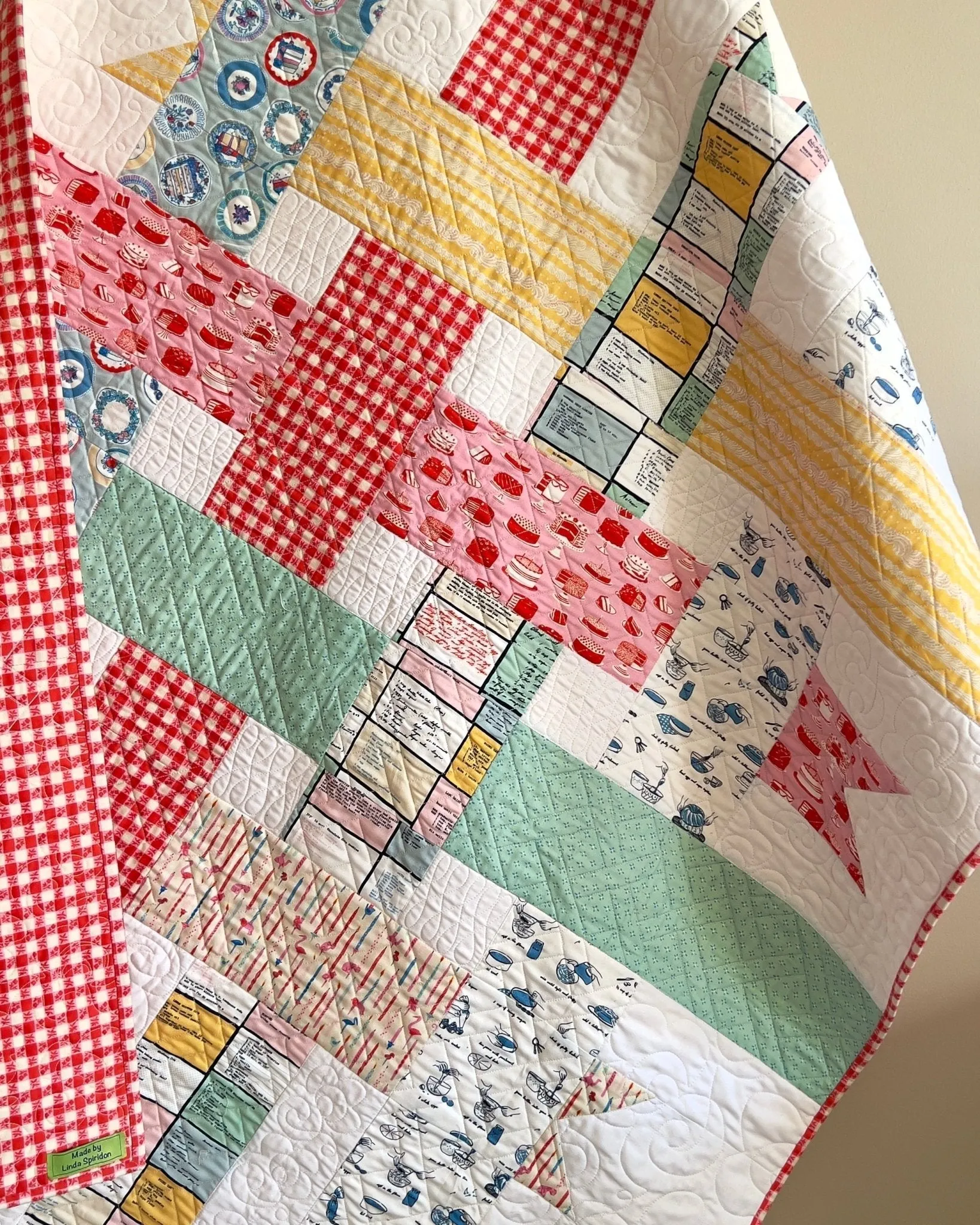 Bakery Cakes - Buttercream - Emily Taylor - Cloud 9 Fabrics - Poplin