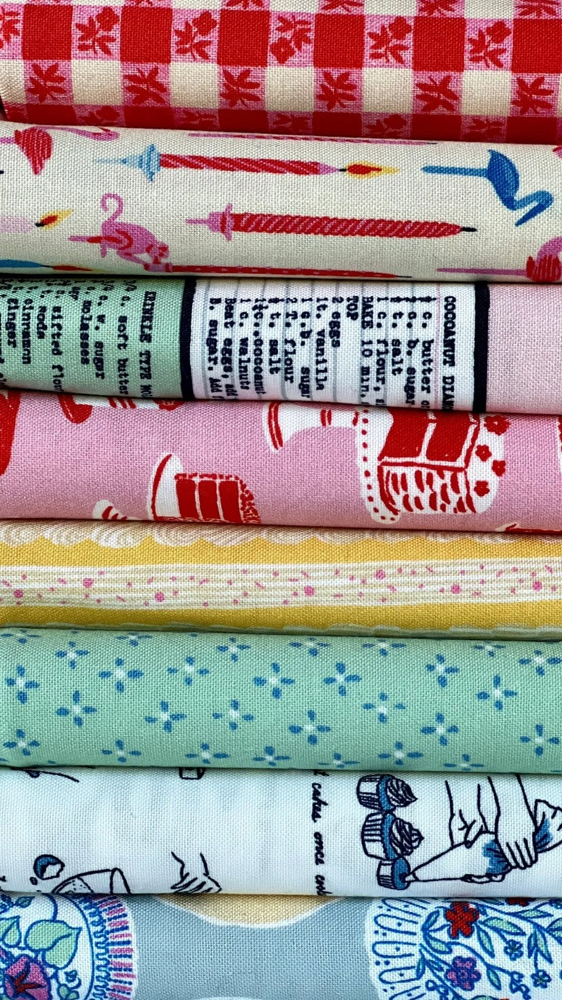Bakery Cakes - Buttercream - Emily Taylor - Cloud 9 Fabrics - Poplin