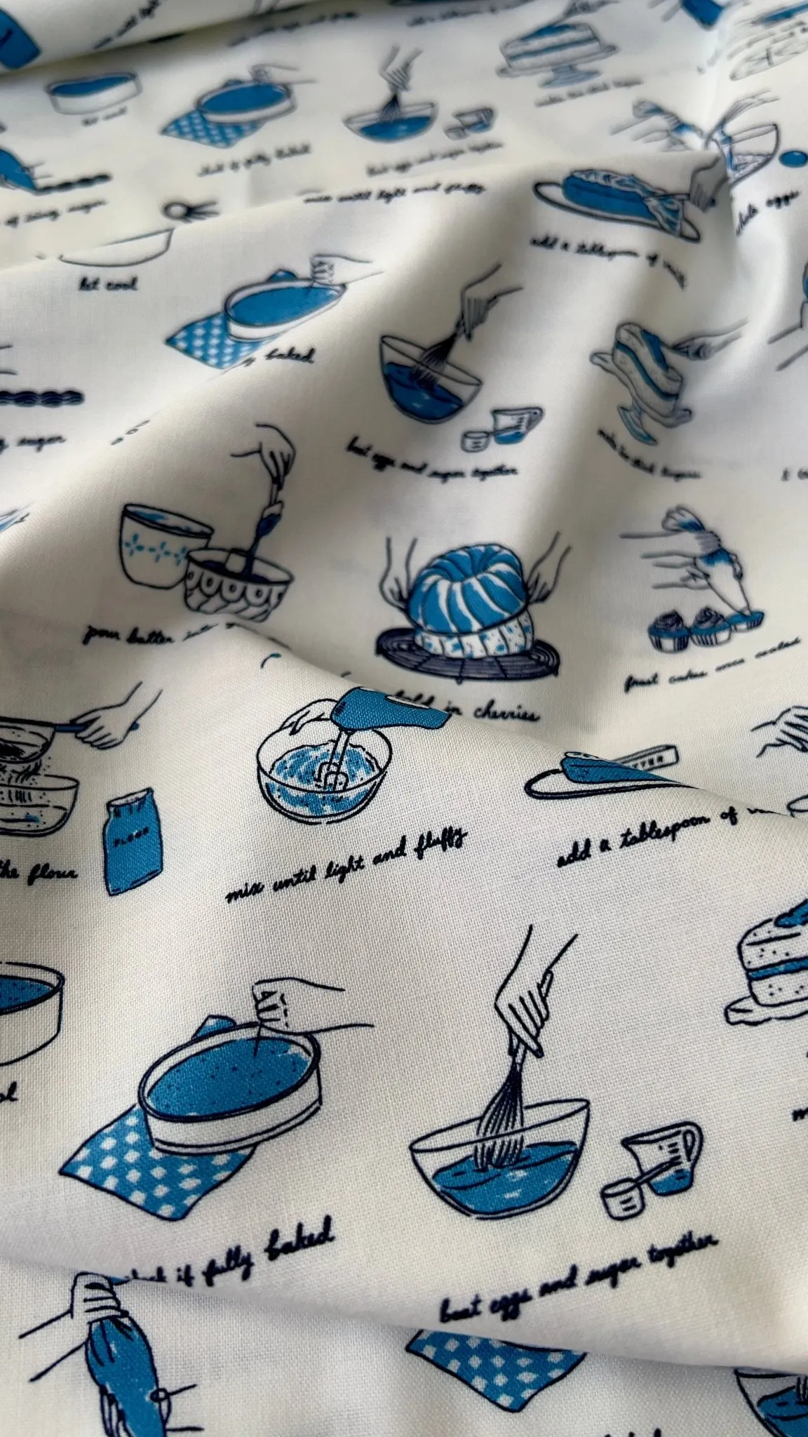 Baking Book - Buttercream - Emily Taylor - Cloud 9 Fabrics - Poplin