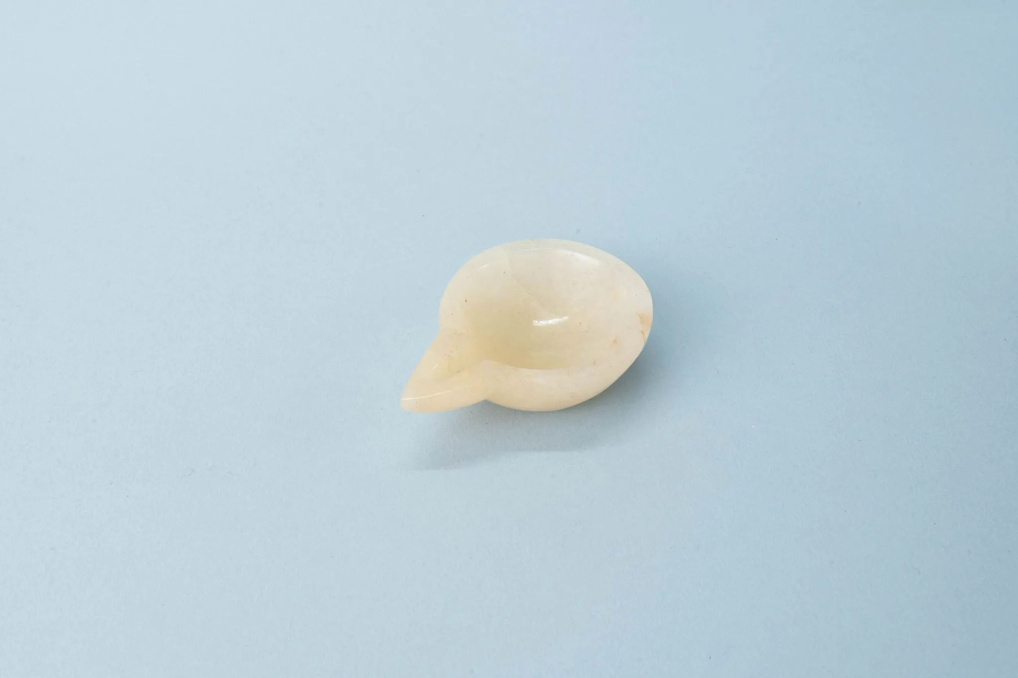 Beak Yellow Agate Diya