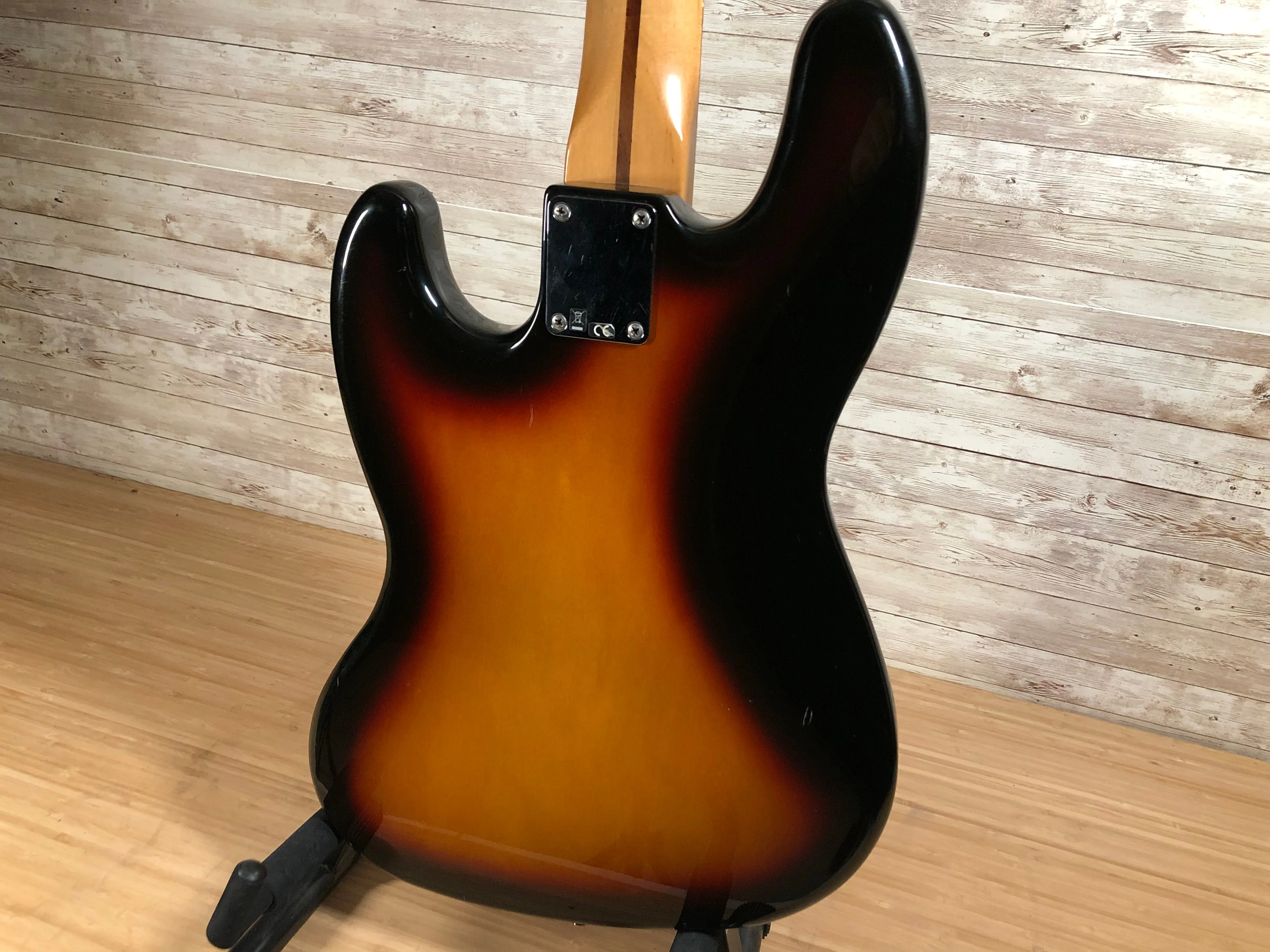 Fender MIM Jazz Bass Standard 2008