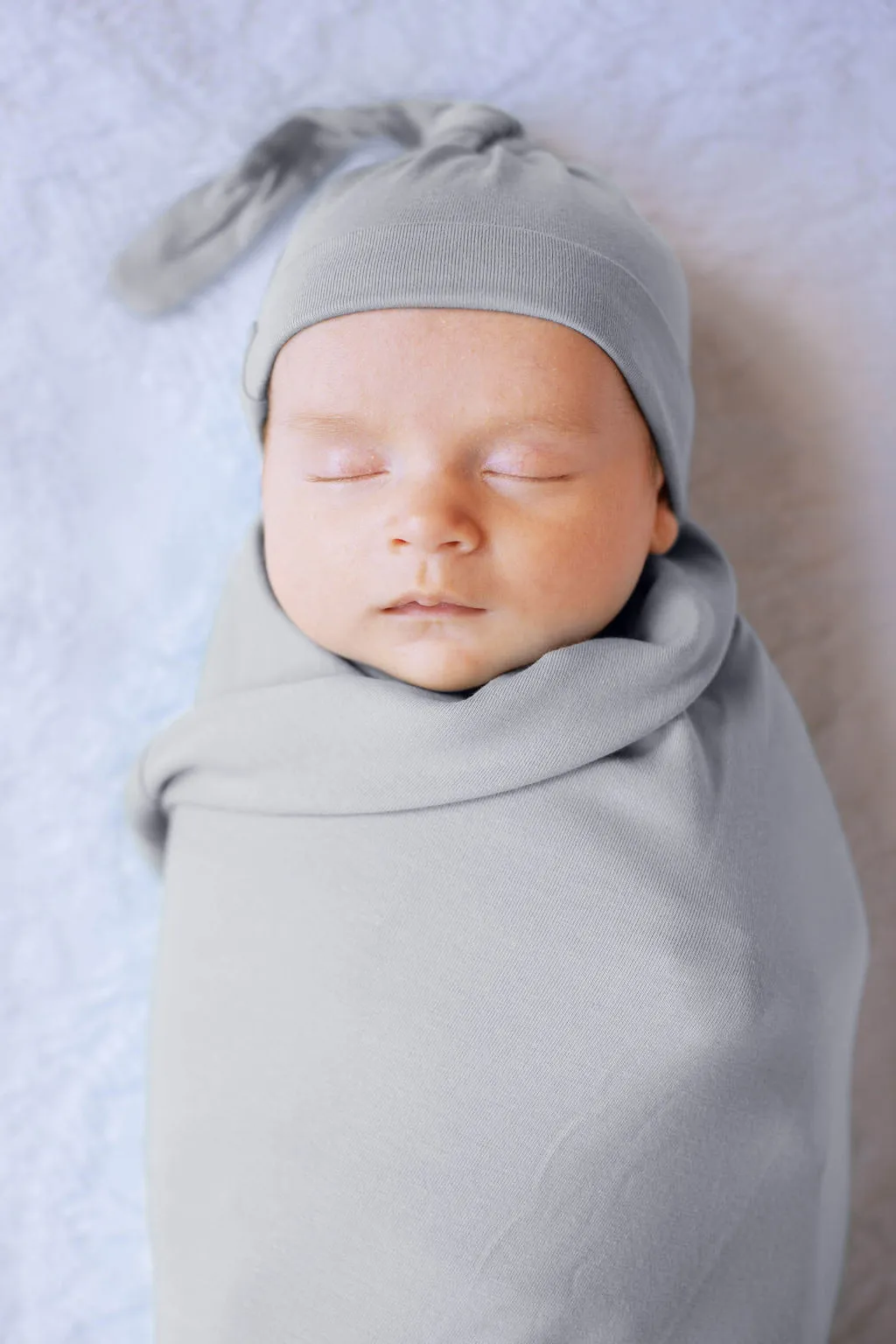 Light Grey Swaddle Blanket & Newborn Hat Set