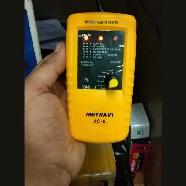 Metravi AC-6 Socket Polarity and Earth Leakage Tester