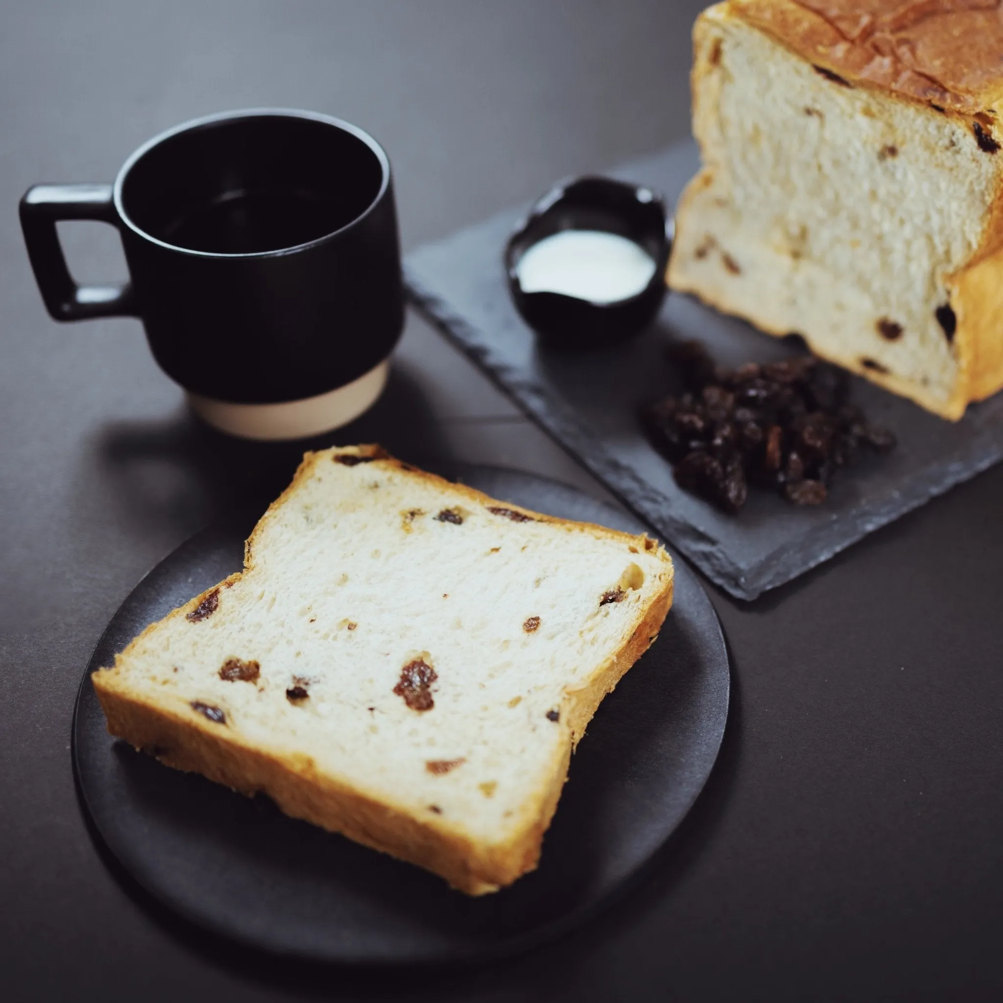Raisin Bread SAKAE