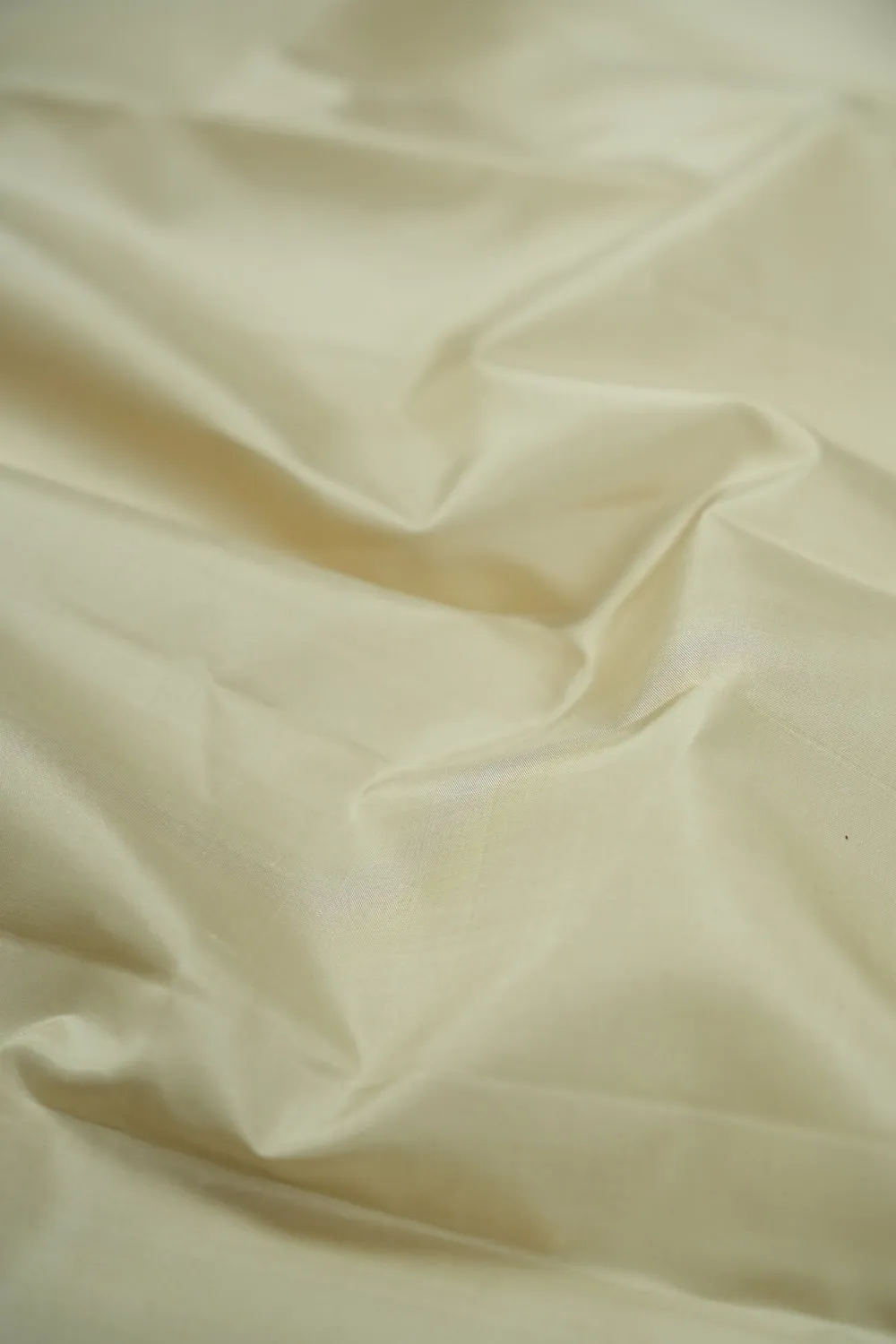 Sugar Cream Kanchipuram Silk saree